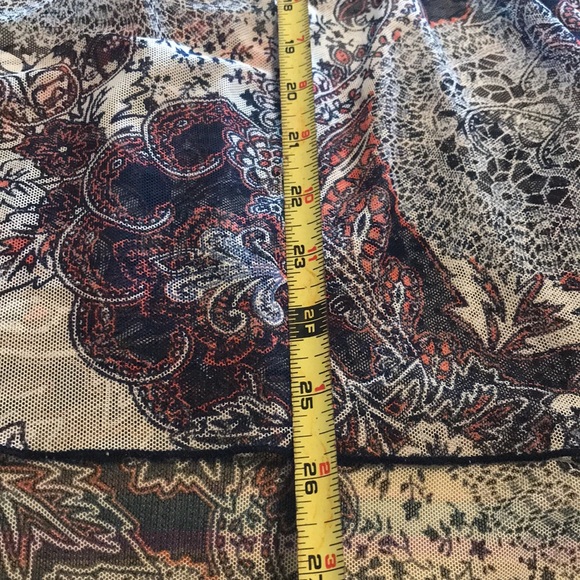 Size medium - Picture 4 of 8